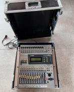 Yamaha 01v digital mixer 16, Muziek en Instrumenten, Ophalen, Zo goed als nieuw, 10 tot 20 kanalen, Microfooningang