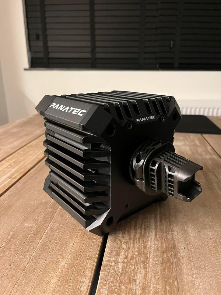 Fanatec CSL DD Direct Drive 8 Nm QR2 (Boost Kit 180W), Computers en Software, Overige Computers en Software, Zo goed als nieuw