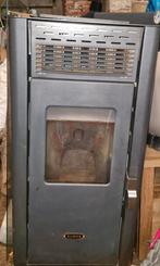 Pelletkachel, Ophalen