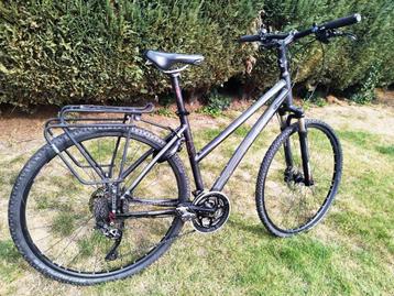 Fiets Cube Nature SLX - Maat M - In goede werkende staat! beschikbaar voor biedingen