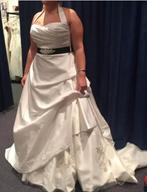 Trouwkleed in witte kleur met afneembare halter - Maat 44/46, Kleding | Dames, Ophalen, Zo goed als nieuw, Wit, Trouwjurk