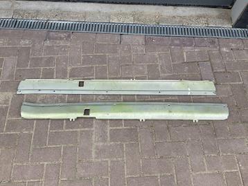 2x dorpellijst Porsche 911 G-model small body  beschikbaar voor biedingen