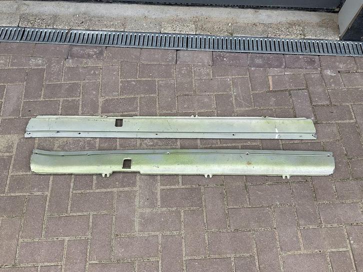 2x dorpellijst Porsche 911 G-model small body, Auto-onderdelen, Carrosserie, Porsche, Gebruikt, Ophalen of Verzenden