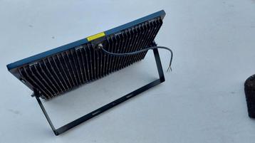 Led floodlight XXXL 500W LED.  beschikbaar voor biedingen