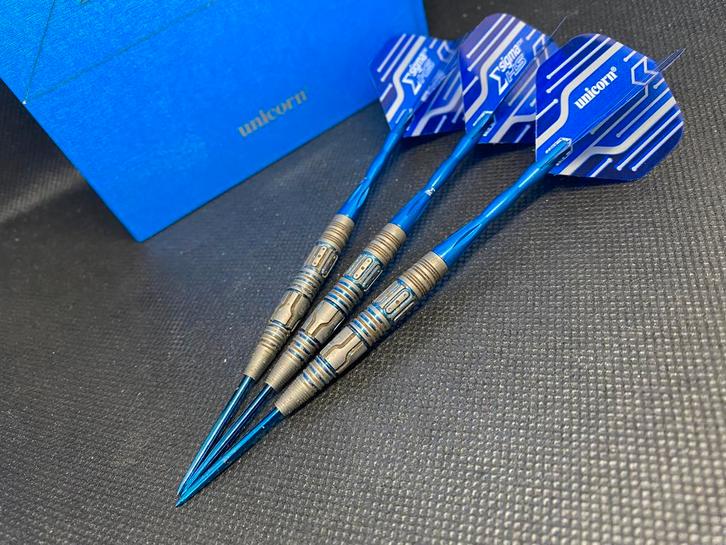 Licorne Sigma HS 21g, Sports & Fitness, Fléchettes, Comme neuf, Fléchettes, Envoi