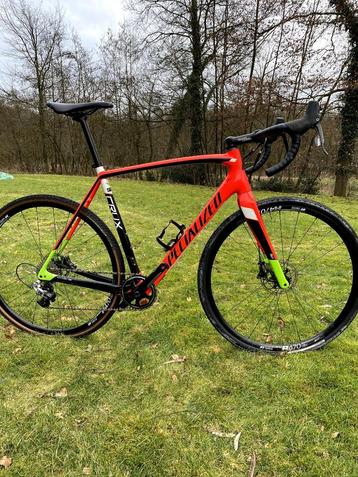 Specialized Crux maat 58
