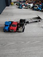 3 vrachtwagens trucks, Hobby en Vrije tijd, Modelauto's | Overige schalen, Ophalen of Verzenden, Zo goed als nieuw