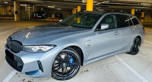 BMW 330e M sport * Hybrid * Shadow black * BTW, Auto's, BMW, Particulier, 3 Reeks, ABS, Achteruitrijcamera, Airbags, Airconditioning