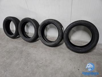 Nieuwe winterbanden 215/50R19 Goodyear Ultra Grip Performanc beschikbaar voor biedingen