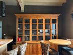 Vitrinekast teak, Huis en Inrichting, Kasten | Vitrinekasten, Ophalen, Glas, Zo goed als nieuw, 200 cm of meer