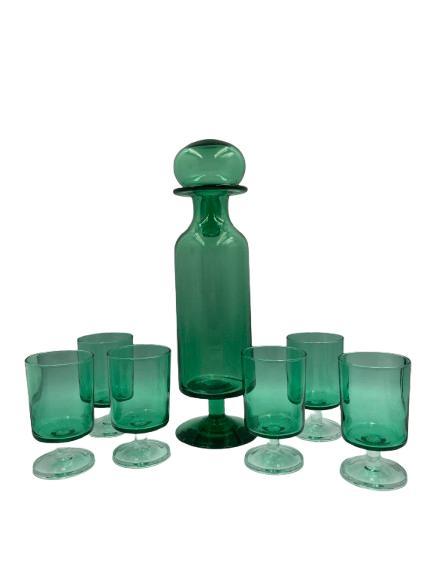 Drankset uit groen glas, Huis en Inrichting, Keuken | Servies, Zo goed als nieuw, Glas of Glazen, Overige stijlen, Glas, Ophalen of Verzenden