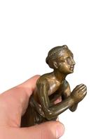 Sculpture en Bronze : Dame en Prière Circa 1900, Antiquités & Art, Antiquités | Bronze & Cuivre, Bronze, Enlèvement ou Envoi