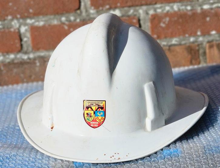 Brandweerhelm brandweer Zwitserland casque pompier, Verzamelen, Militaria | Algemeen, Ophalen of Verzenden