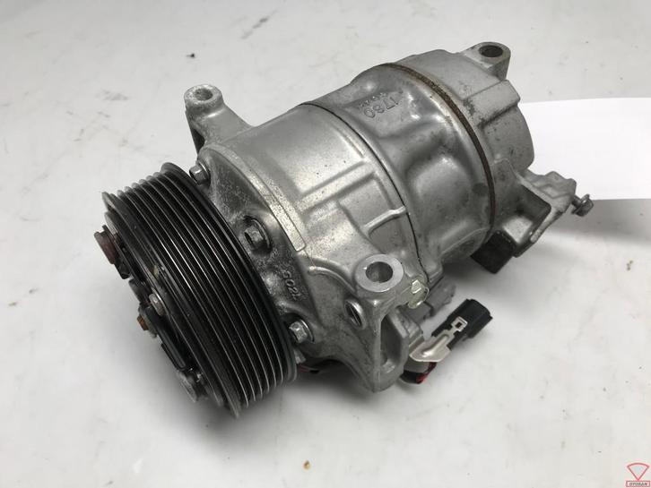 renault megane iv 2018 aircopomp 926001263r, Auto-onderdelen, Airco en Verwarming, Renault, Gebruikt