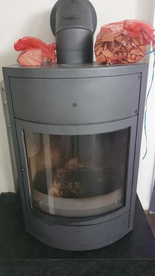 DDG houtkachel cv Tornado 40S 35kW, Doe-het-zelf en Bouw, Chauffageketels en Boilers, Gebruikt, Ophalen