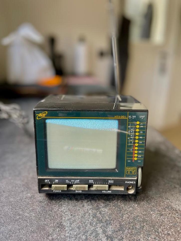 Vintage Tele Handy mini television, model HTV-001 (1978), TV, Hi-fi & Vidéo, Télévisions, Comme neuf, Moins de 40 cm, HD Ready (720p)