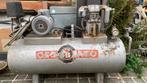 Compresseur bicylindre 130litres nouveau moteur, Réduction de bruit, Enlèvement, 100 litres ou plus, Utilisé