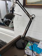 Bureau lamp, Ophalen