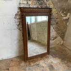 Miroir ancien de cheminée en bois sculpté et miroir biseauté, Rectangulaire, 50 à 100 cm, Enlèvement, 100 à 150 cm