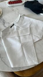 Jupe blanche portefeuille zara M, Vêtements | Femmes, Jupes, Porté