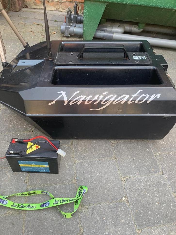 Navigator voerboot, Watersport en Boten, Hengelsport | Karpervissen, Gebruikt, Overige typen, Ophalen