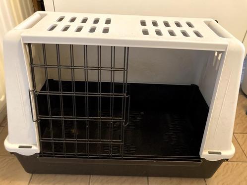 Transport box/bench voor hond in de auto, Dieren en Toebehoren, Hondenbenches, Zo goed als nieuw, Ophalen