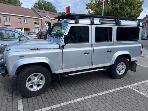 Land Rover Defender 110 SE 2.2 bj 2012, Auto's, Land Rover, Particulier, 4x4, Airconditioning, Bluetooth, Centrale vergrendeling