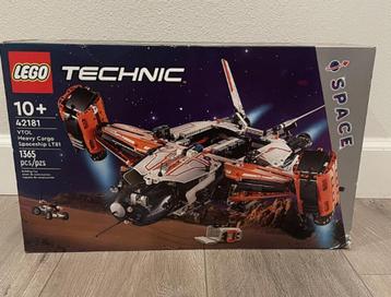 LEGO Technic : Le vaisseau spatial à cargaison lourde LT81 (