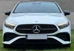 Mercedes-Benz A200, Autos, Mercedes-Benz, Carnet d'entretien, 120 kW, Hatchback, Traction avant