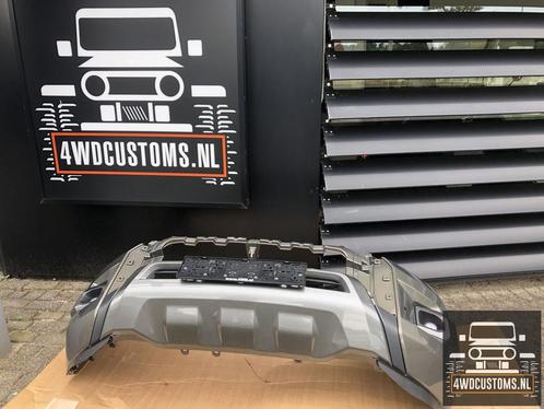 COMPLETE Voorbumper Toyota Hilux VIII va 2020. Invincible N, Auto-onderdelen, Carrosserie, Bumper, Voor, Gebruikt, Ophalen of Verzenden