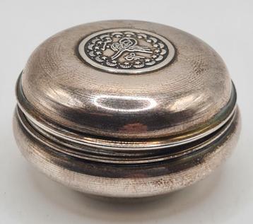 Zilver 900 pillendoosje oosters  beschikbaar voor biedingen