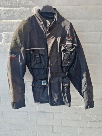 moto vest richa beschikbaar voor biedingen