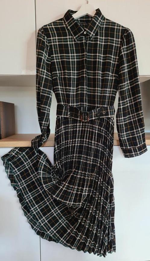 Geruite jurk NIEUW! (maat: M), Kleding | Dames, Jurken, Nieuw, Maat 38/40 (M), Groen, Onder de knie, Ophalen of Verzenden