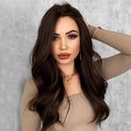 Swiss lace front pruik bruin haar met slagen zonder pony Rob, Handtassen en Accessoires, Uiterlijk | Haarverzorging, Verzenden