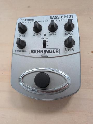 Behringer BDI21 bass DI preamp  beschikbaar voor biedingen
