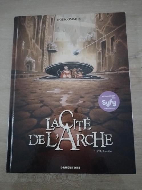 BD La Cité de l'Arche - 1. Ville lumière -Olivier Boiscommun, Livres, BD, Comme neuf, Enlèvement ou Envoi