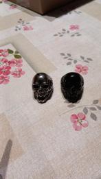 2 ringen doodskop model maat 10en 13 nieuwe, Handtassen en Accessoires, Ringen, Ophalen of Verzenden, Zo goed als nieuw