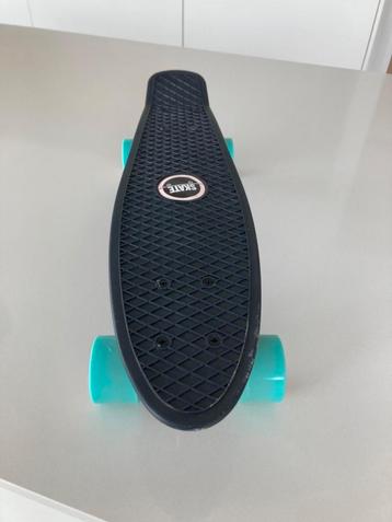 Skateboard beschikbaar voor biedingen