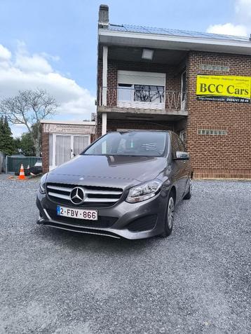 Mercedes B 180 automaat Benzine .Slechts 45.000 km !!  beschikbaar voor biedingen