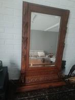 Ancien miroir, Enlèvement