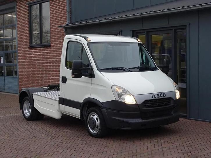 Iveco Daily 35.210 PK BE TREKKER 10.4t AIRCO CC (bj 2013), Auto's, Bestelwagens en Lichte vracht, ABS, Airconditioning, Boordcomputer