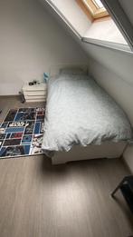1 persoonsbed Ikea wit + lattenbodem matras en nachtkastje, Ophalen, Lattenbodem