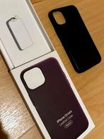 Originele iPhone 13 leather case (dark cherry), Ophalen, Gebruikt, IPhone 13 mini, Hoesje of Tasje