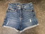 jeansshort C&A confectiemaat 36, Kleding | Dames, Spijkerbroeken en Jeans, C&A, Ophalen of Verzenden, Blauw, W28 - W29 (confectie 36)