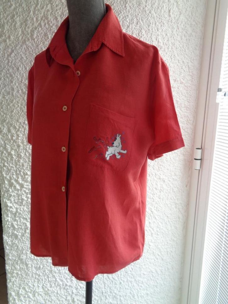 Chemisier rouge. Marque: "TINTIN". Taille L, Vêtements | Femmes, Blouses & Tuniques, Comme neuf, Taille 38/40 (M), Rouge, Enlèvement ou Envoi