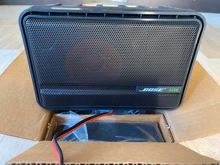 BOSE FreeSpace Model 32SE-luidsprekers, Audio, Tv en Foto, Luidsprekerboxen, Zo goed als nieuw, Overige typen, Minder dan 60 watt