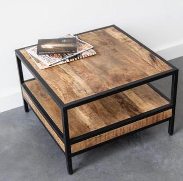 tafeltje te koop beschikbaar voor biedingen