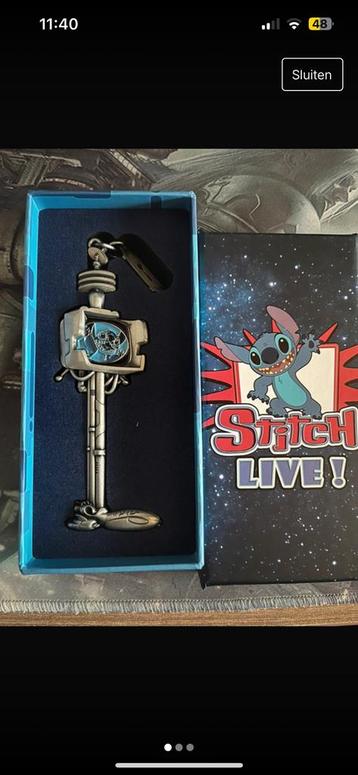 Stitch limited edition key disneyland parijs beschikbaar voor biedingen