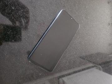 Mobiel telefoon te koop beschikbaar voor biedingen