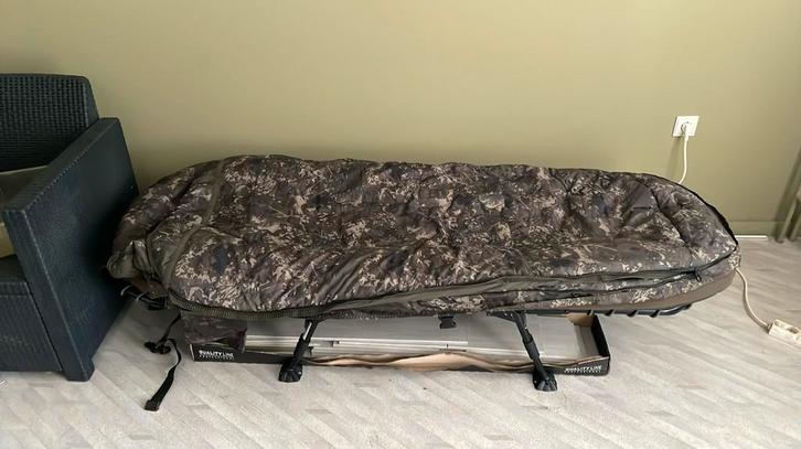 Nash Indulgence 5 Season Compact MF60, Maison & Meubles, Chambre à coucher | Canapés-lits, Neuf, Une personne, Vert, Enlèvement ou Envoi